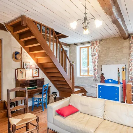 La Pierre Blanche 度假居